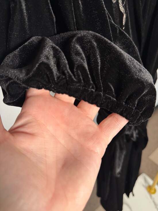 Disturbia Zarina Embroidered Velvet Midi Wrap Dress with Snake Detail - Picture 6 of 6